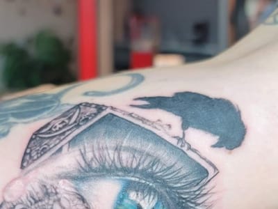 Straightoff Ink Tattoo Emporium