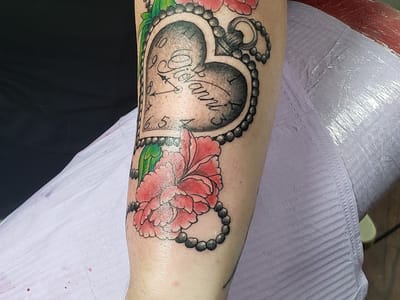 Sub Q Tattoo & Body Piercing