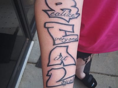 Sugar Skulls Tattoo Shop