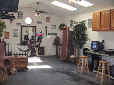 Suicide Kings Tattoo & Piercing