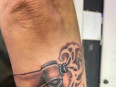 Surreal Ink° Tattoo & Body Piercing