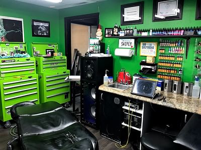 Swipey's Old Town Tattoo & Body Piercing