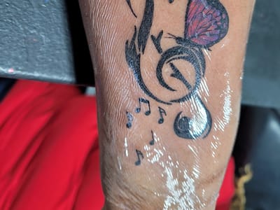 T-Doggs Tattoos & Body Piercing