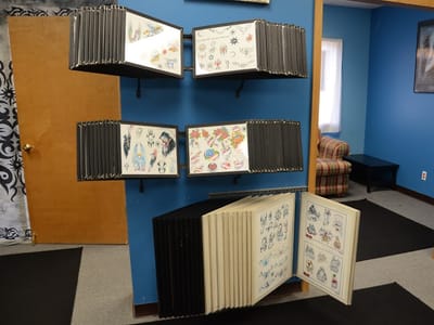 Tattoo Blue & Body Piercing