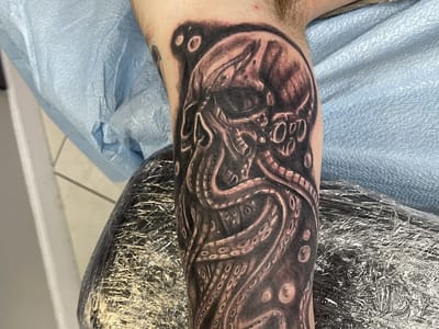 Tattoo Charlie's Preston Hwy.