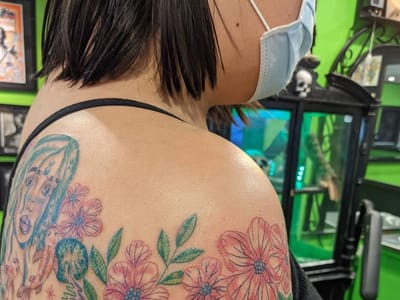 Tattoo Tony's Under My Skin