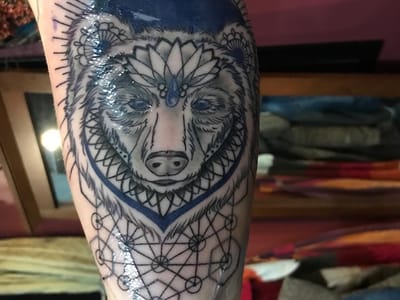 The Bee's Nest Tattoo and Art Studio