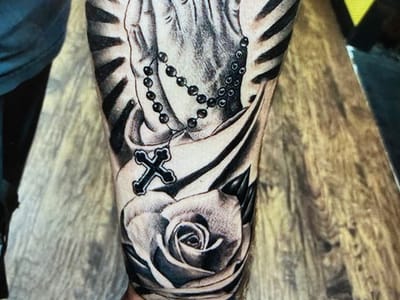 The Electric Needle Room