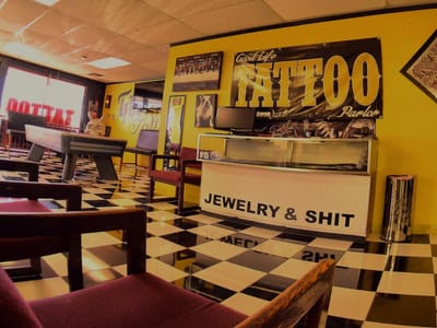 The Good Life Tattoo Parlor