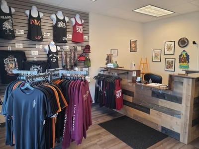 The Lacquered Dagger