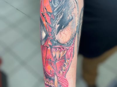 The living canvas custom tattoo