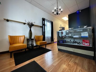 The Parlor - Barbershop, Beauty Salon, Spa