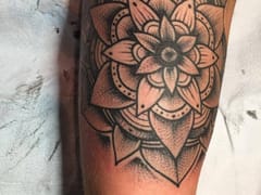Tim Jewell Tattooer