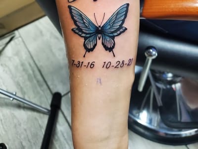 Tinta Sagrada Tattoos & Supplies