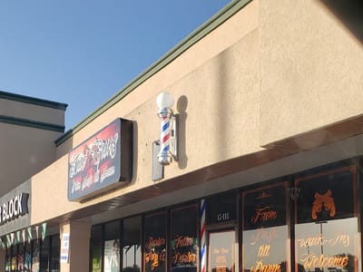 Two Guns Barbershop & Tattoo Parlor