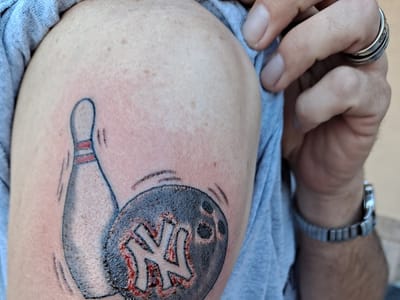 Two Wolves Tattoo Shop