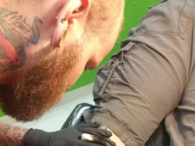 Under Your Skin Tattoo & Body Piercing