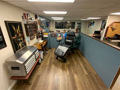 Upstream Tattoo Studio