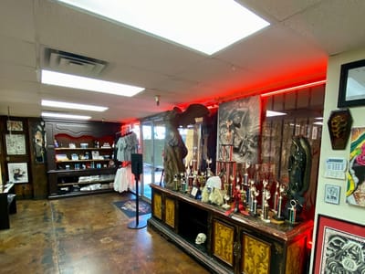 Urban Art Tattoo Studio