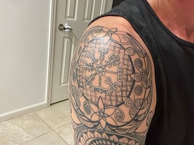 Victorian Tattoo Waikiki Hawaii