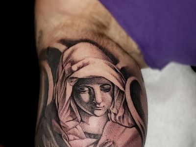 Vivid Art Tattoos