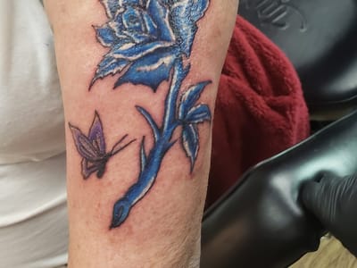 Warpaint Tattoo & Piercing