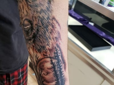 Warpaint Tattoo & Piercing