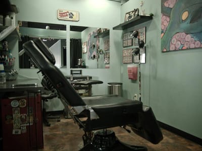 Wingnut Tattoo & Piercing Studio