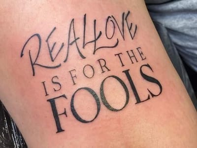 Wyze Guyz Tattoo Parlor